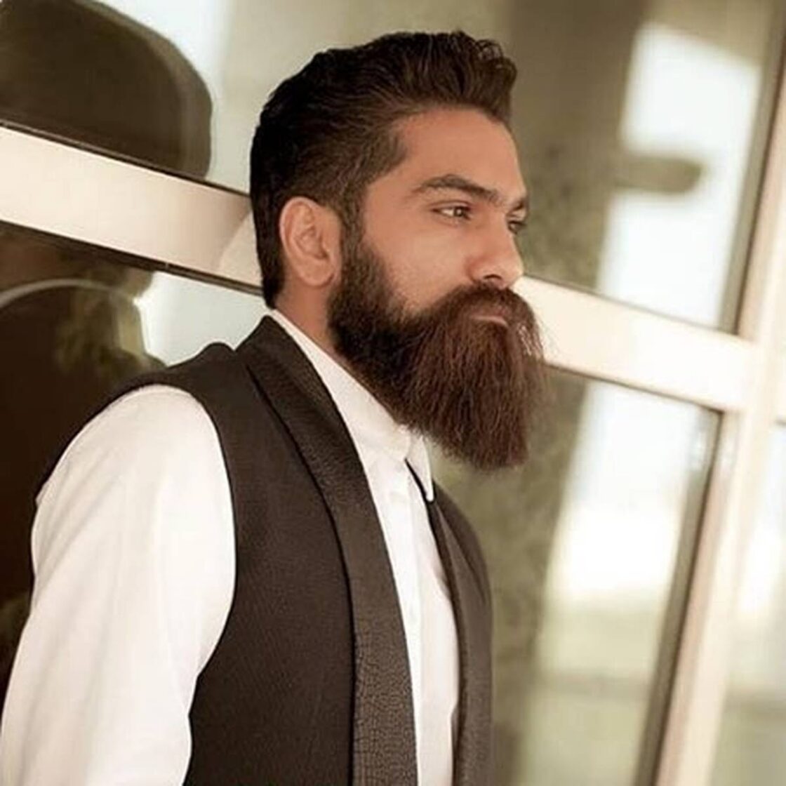 Ali Zand Vakili